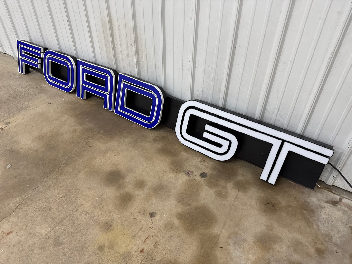 Ford GT Illuminated Sign #D43