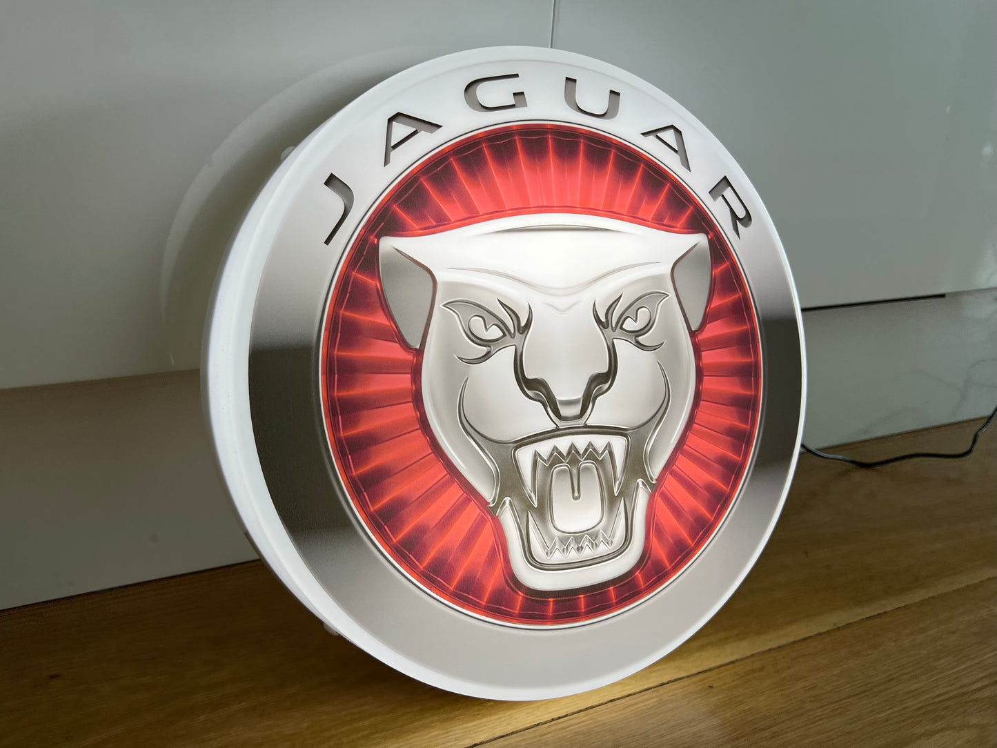 Jaguar Round Illuminated Logo Sign #B40