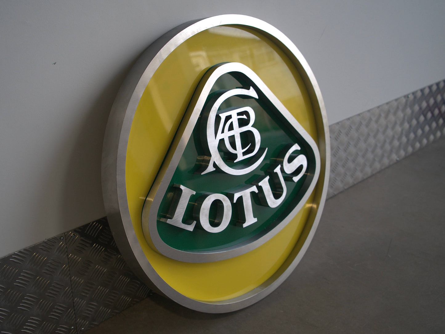 Lotus Dealership Crest Logo Sign #D52