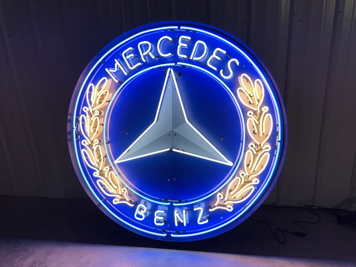 Mercedes Benz Neon Sign #N123