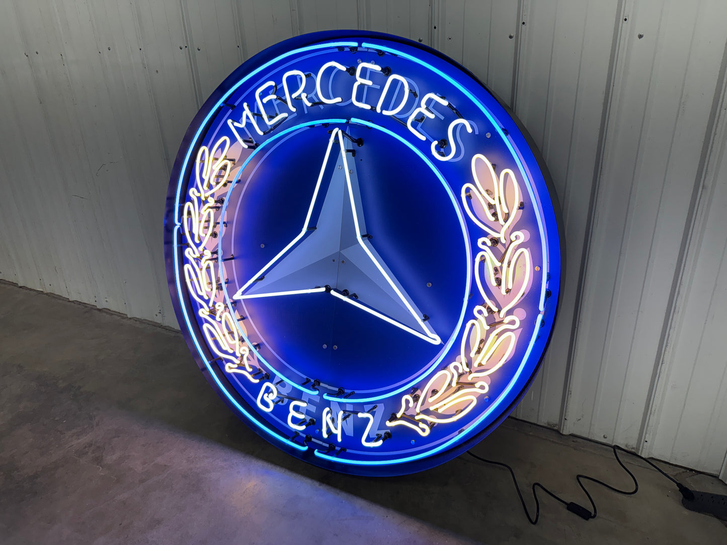 Mercedes Benz Neon Sign #N123