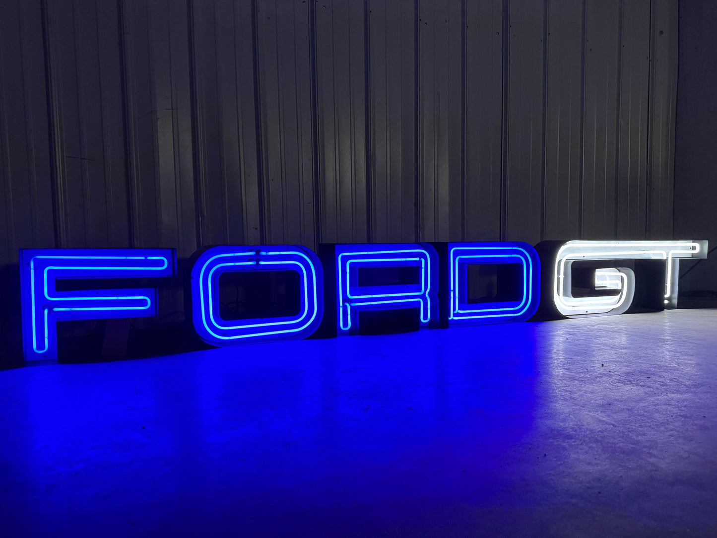 Ford GT Neon Sign #N154