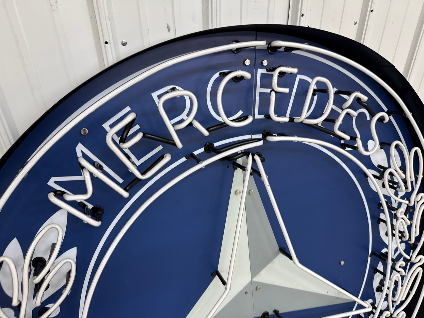 Mercedes Benz Neon Sign #N123