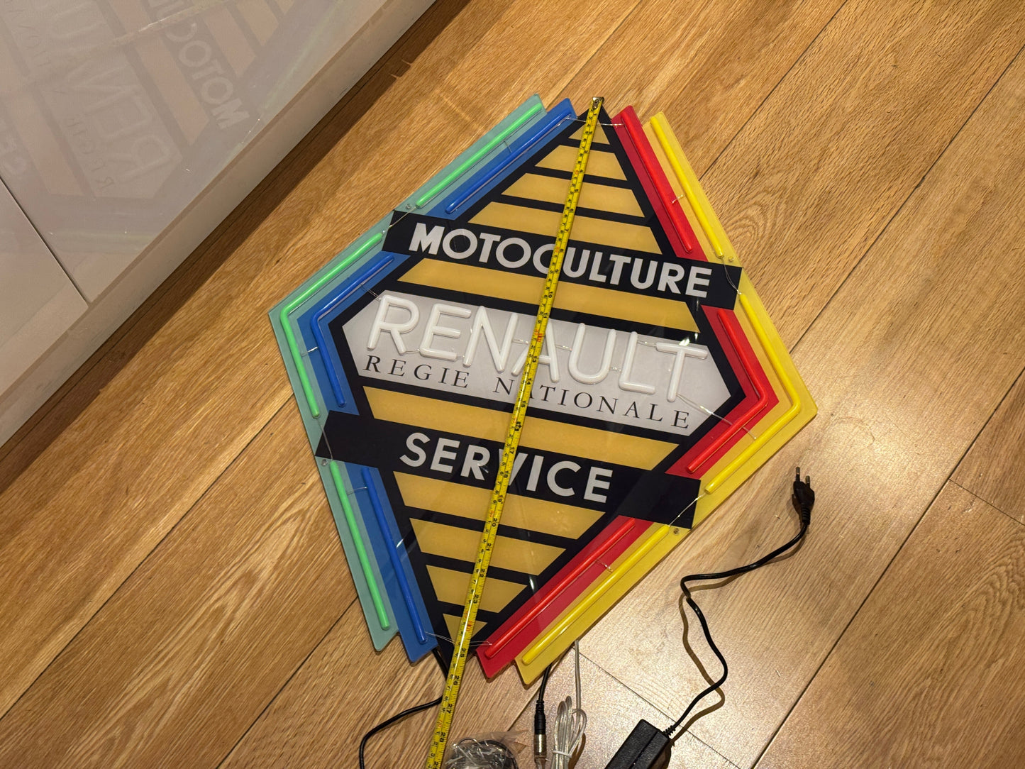 Renault Neon Sign #N139