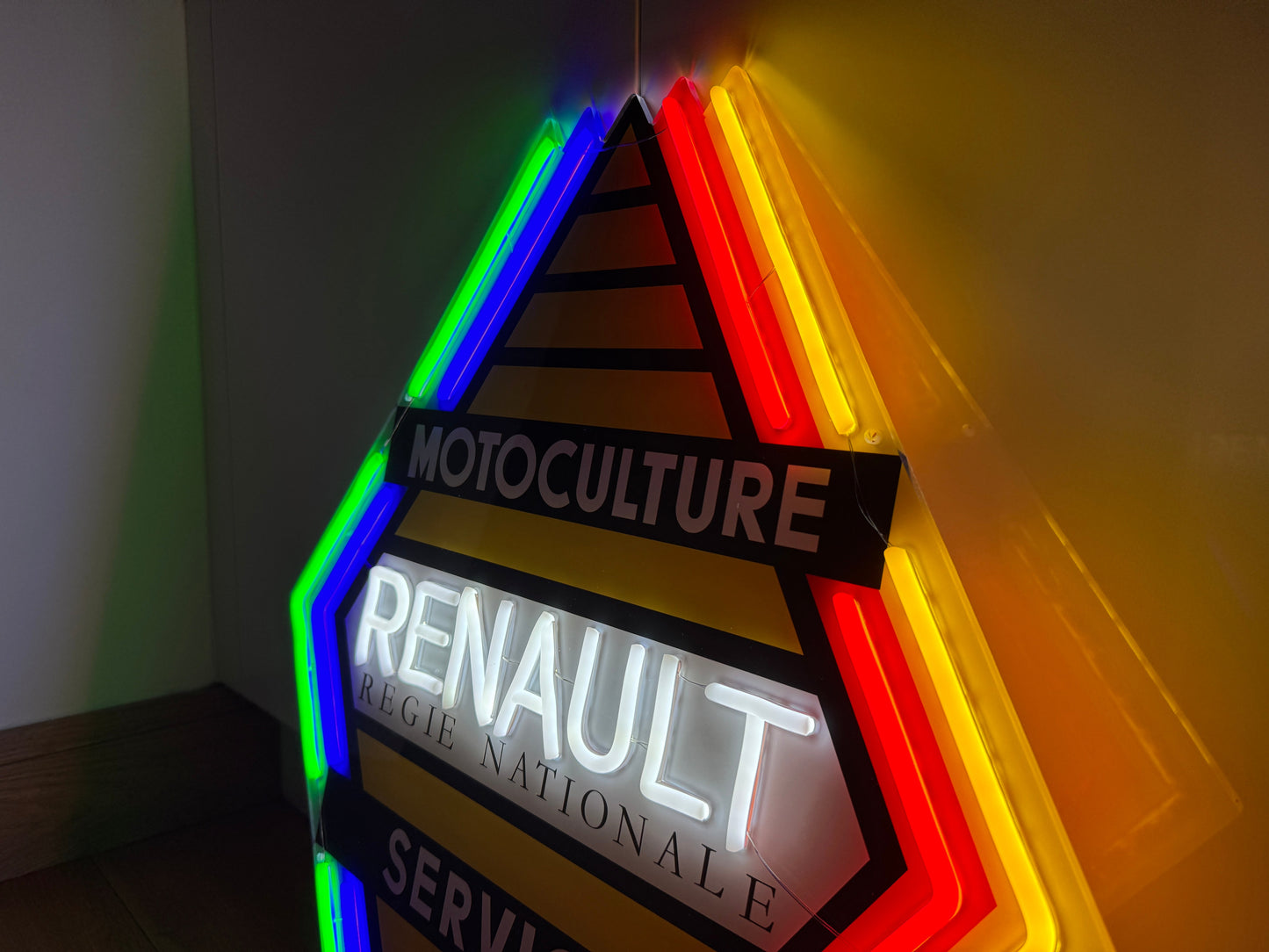 Renault Neon Sign #N139
