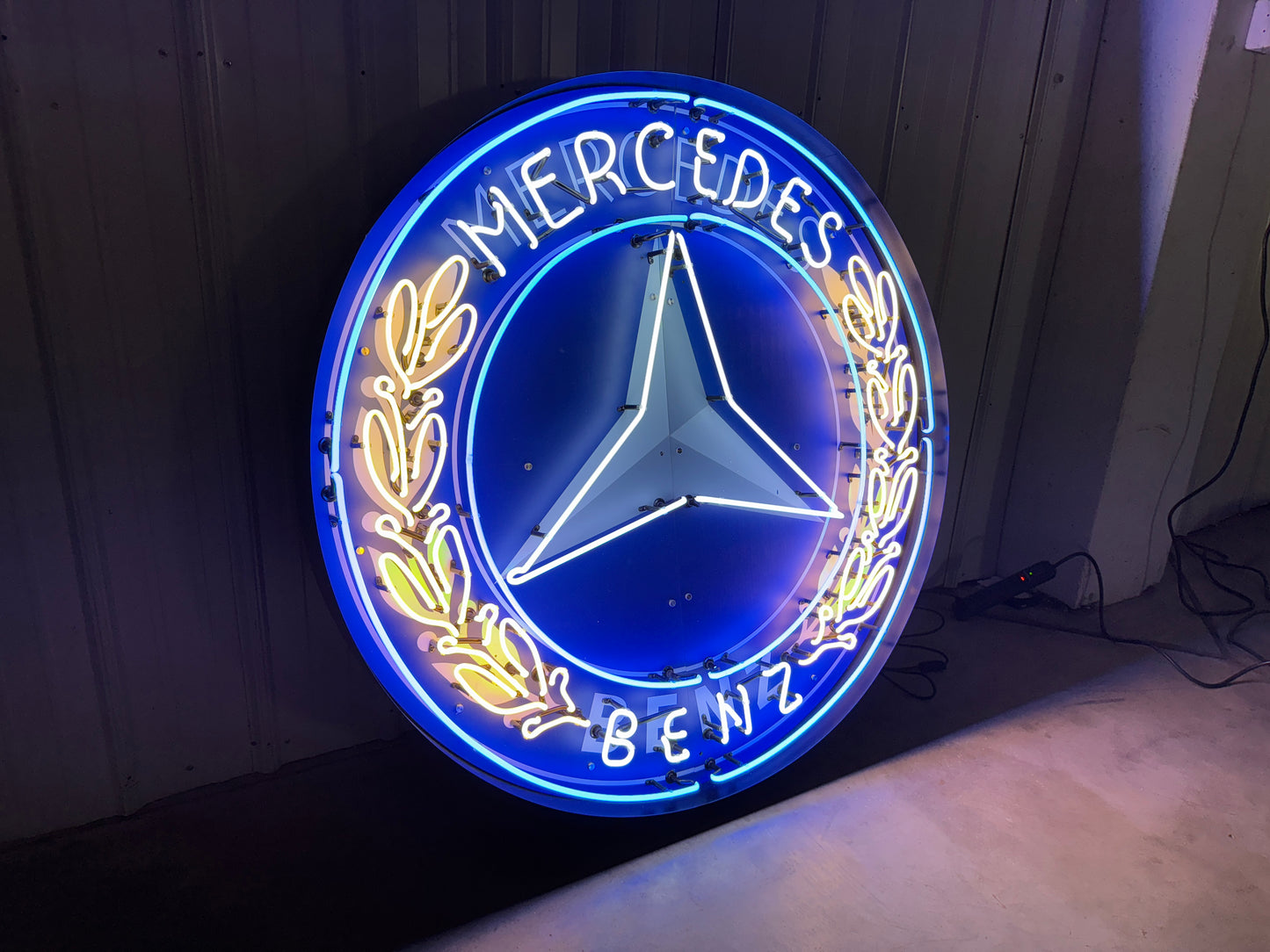 Mercedes Benz Neon Sign #N123