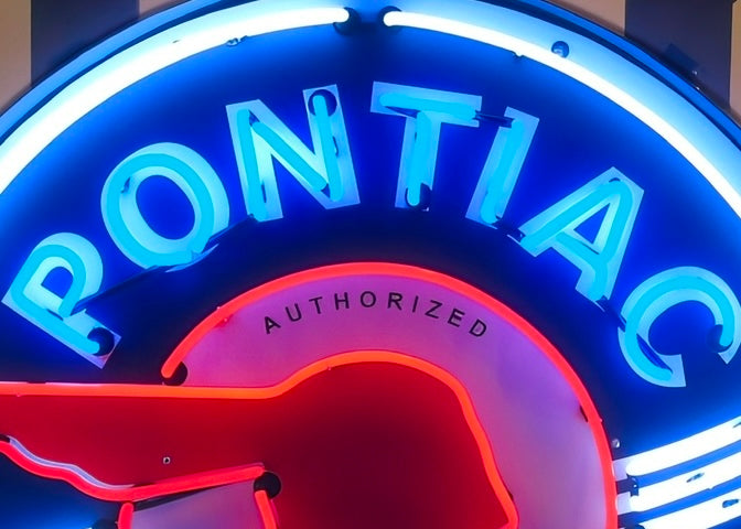 Pontiac Service Neon Sign #N81