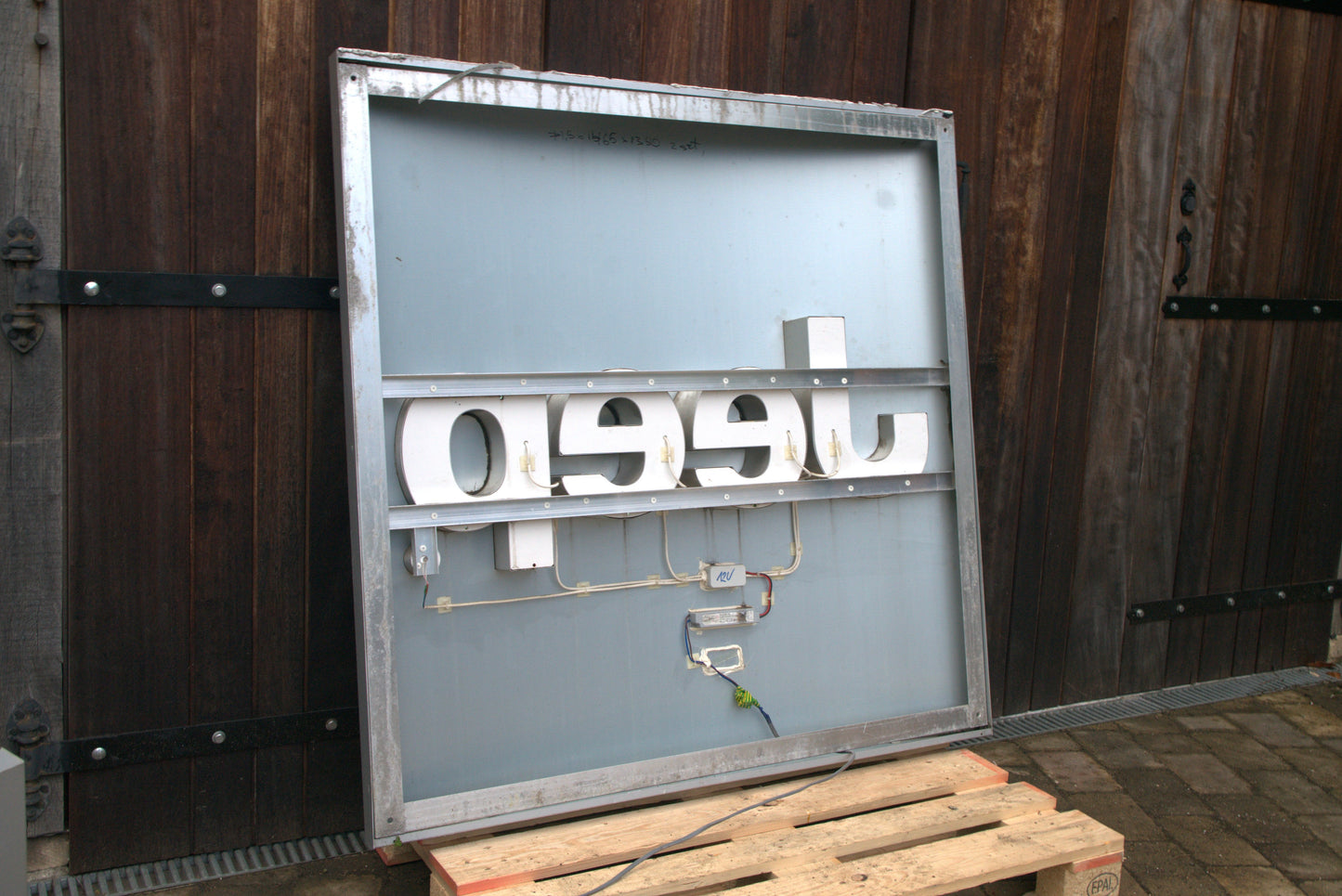 Jeep Dealership Illuminated Logo Sign #D48