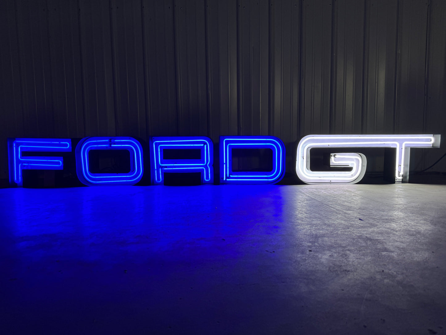 Ford GT Neon Sign #N154
