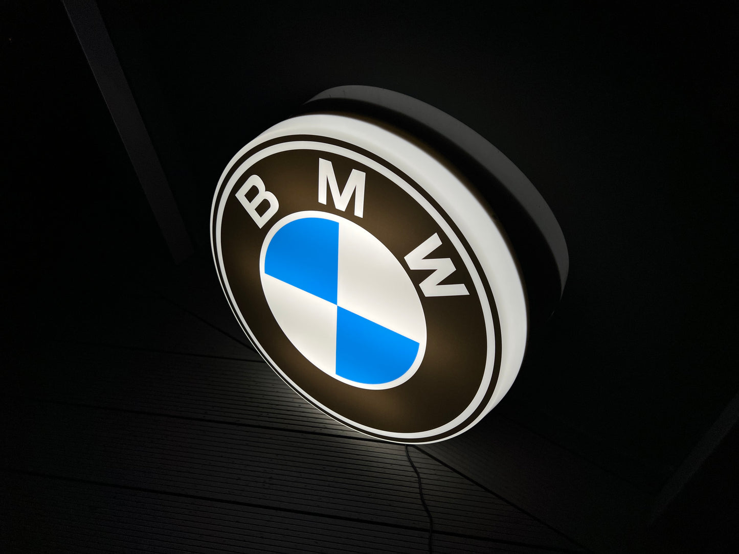BMW Round Illuminated Logo Sign #B15