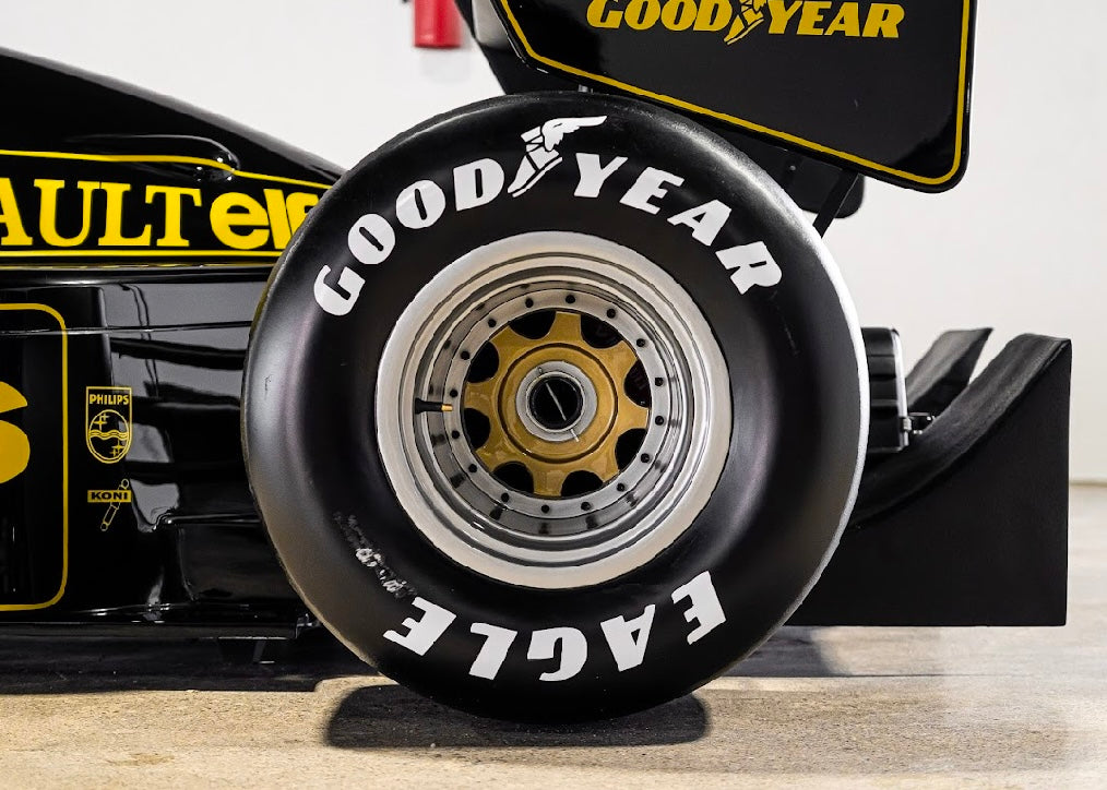 Lotus 97T F1 1:1 Scale Display Model #F5