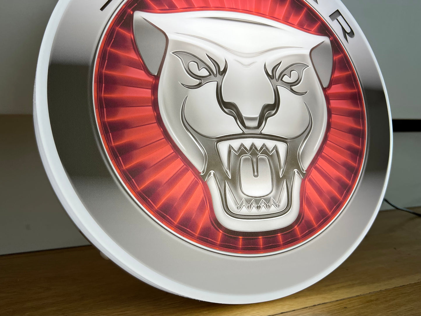 Jaguar Round Illuminated Logo Sign #B40