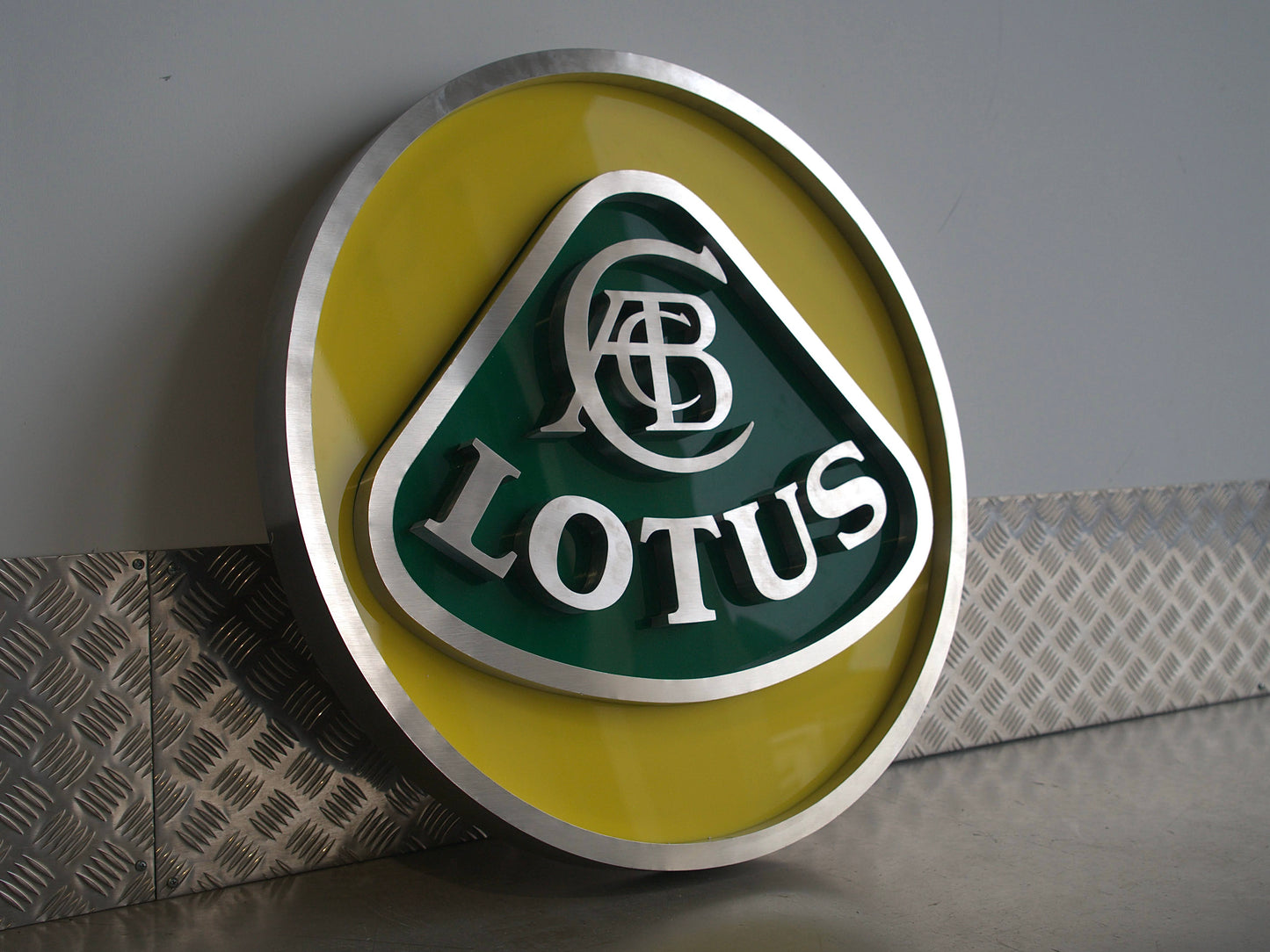 Lotus Dealership Crest Logo Sign #D52