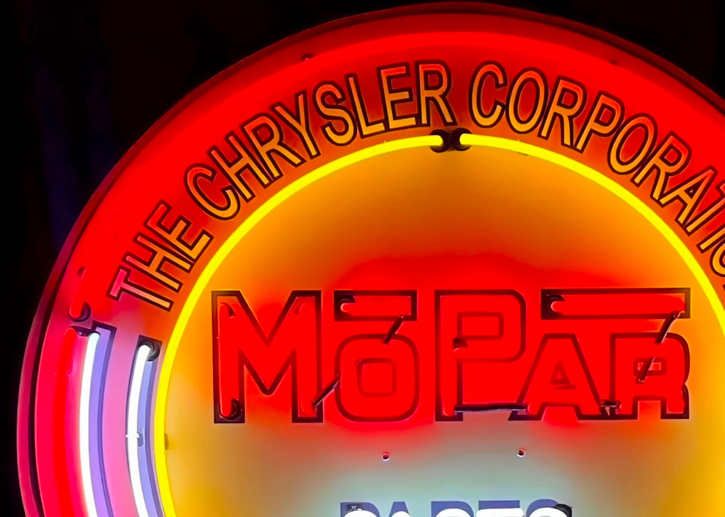 Mopar Parts Neon Sign #N68