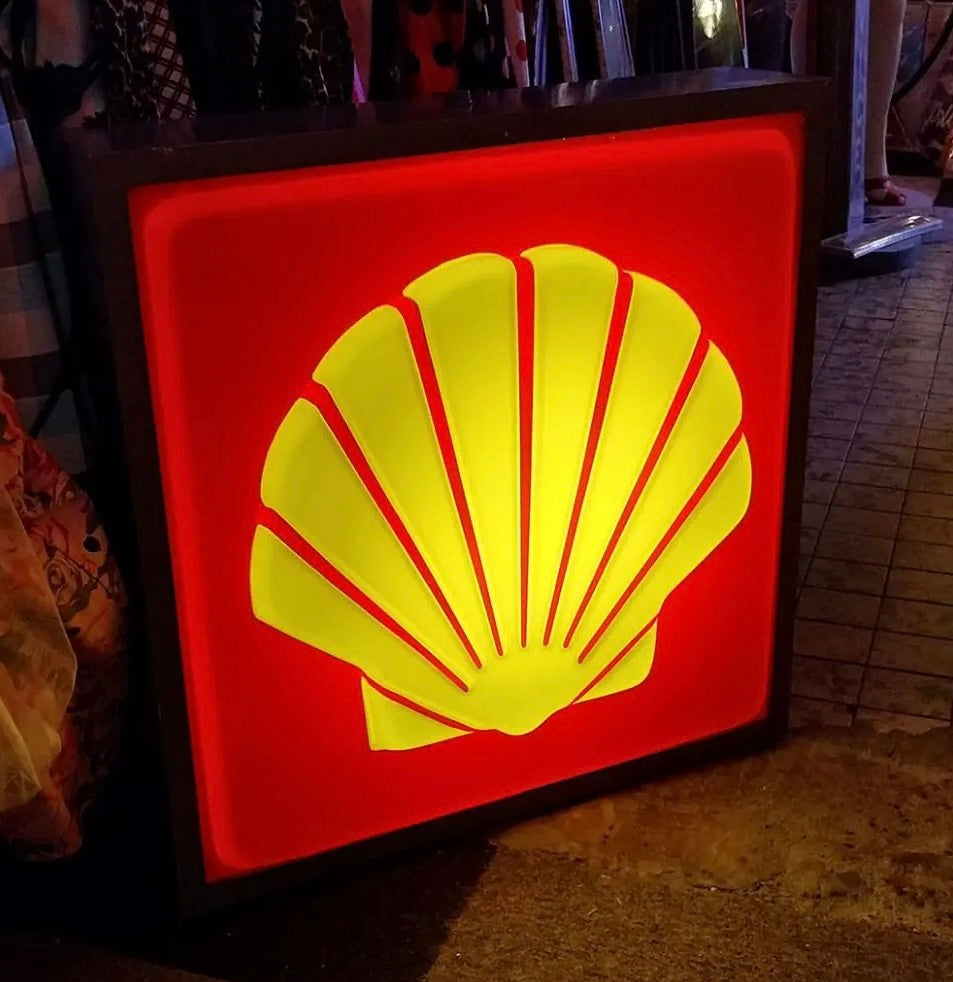 Shell Oil Vintage Illuminated Sign #D20