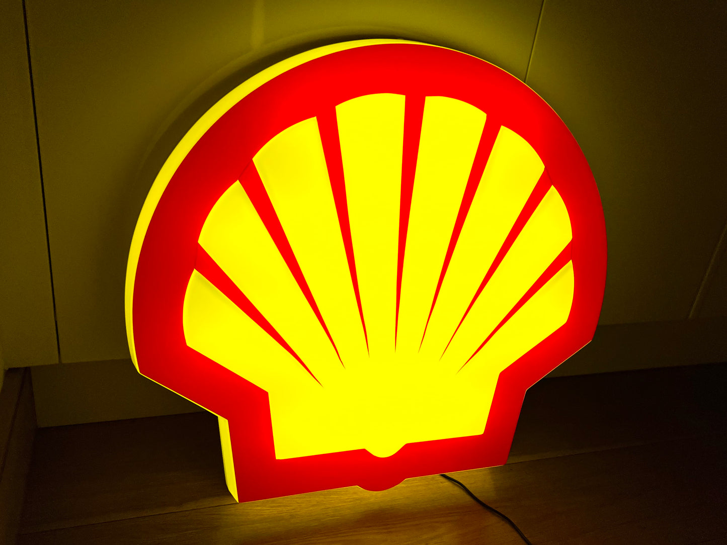 Shell Oil Illuminated Sign #B63