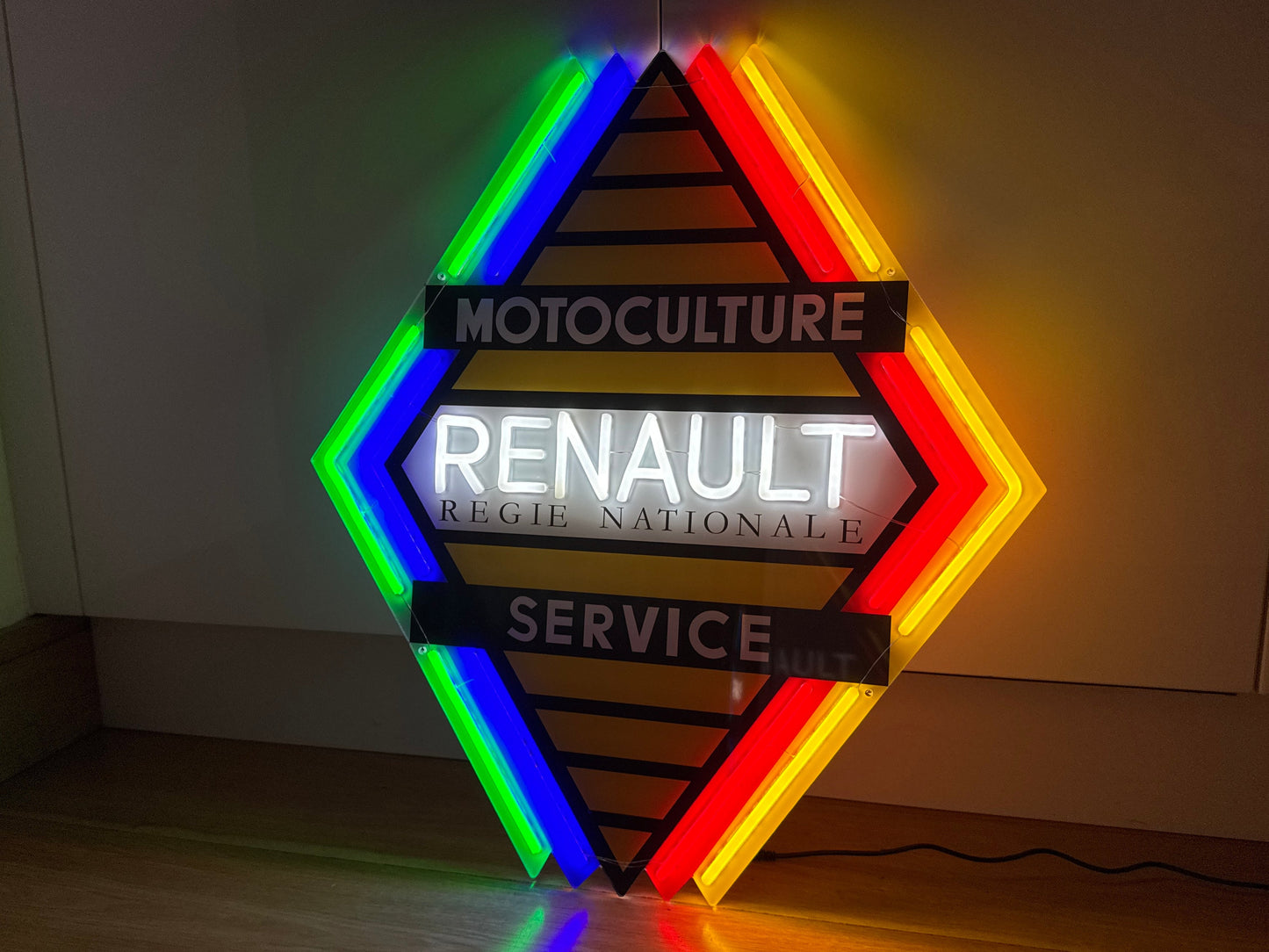 Renault Neon Sign #N139