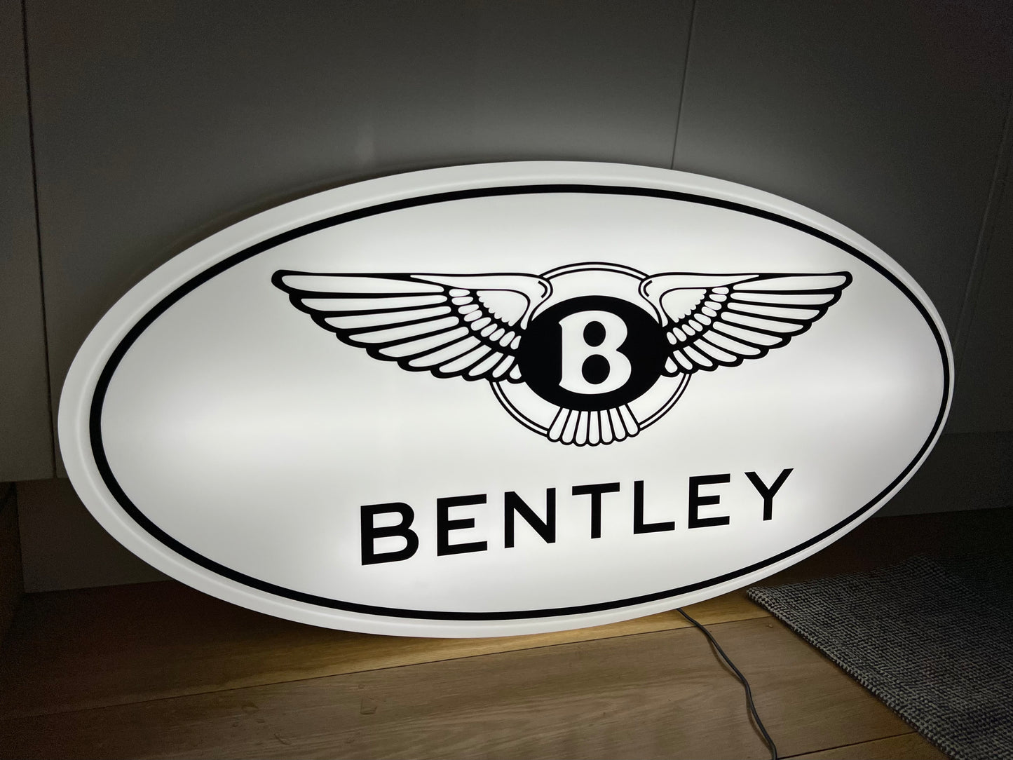 Bentley White Illuminated Logo Sign #B10