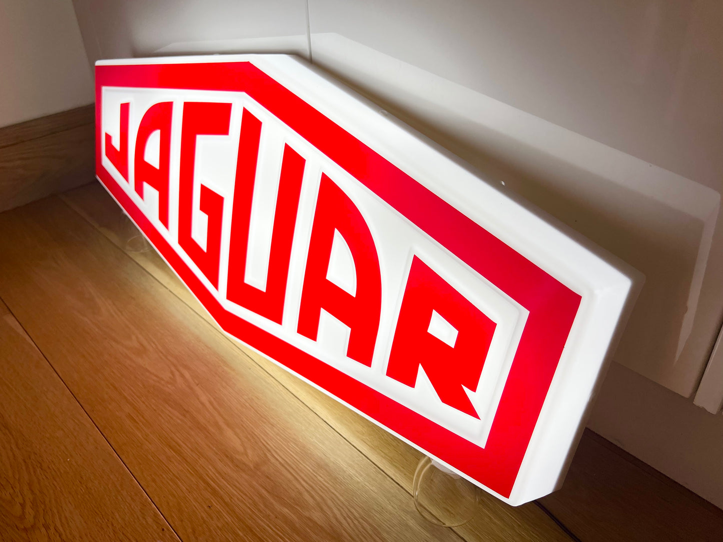 Jaguar Heritage Illuminated Logo Sign #B38