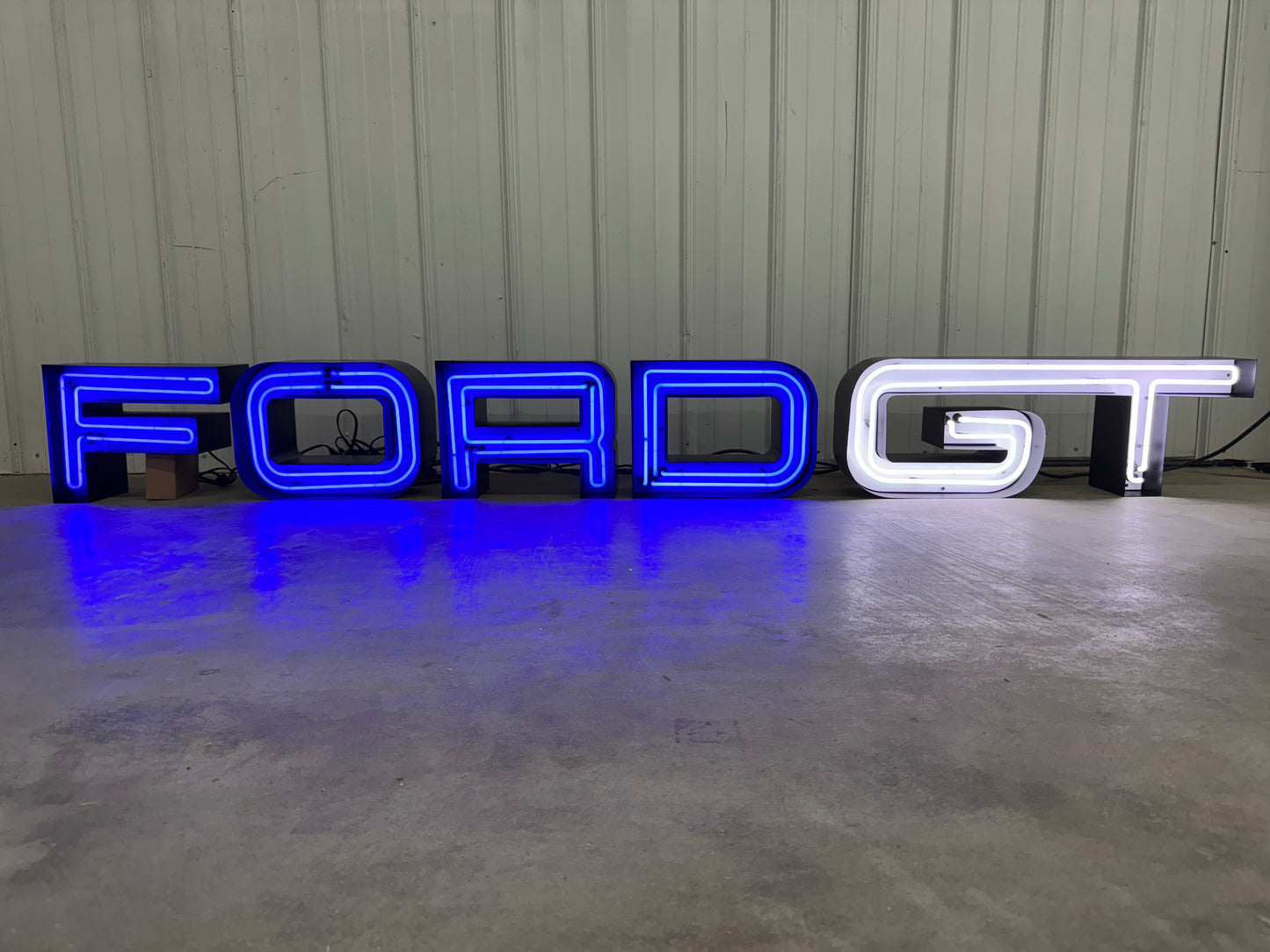 Ford GT Neon Sign #N154