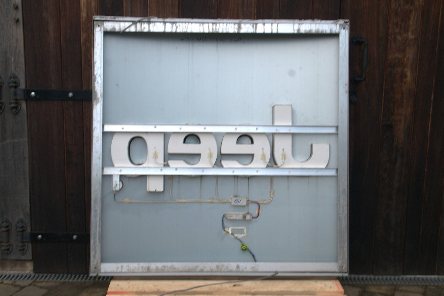 Jeep Dealership Illuminated Logo Sign #D48