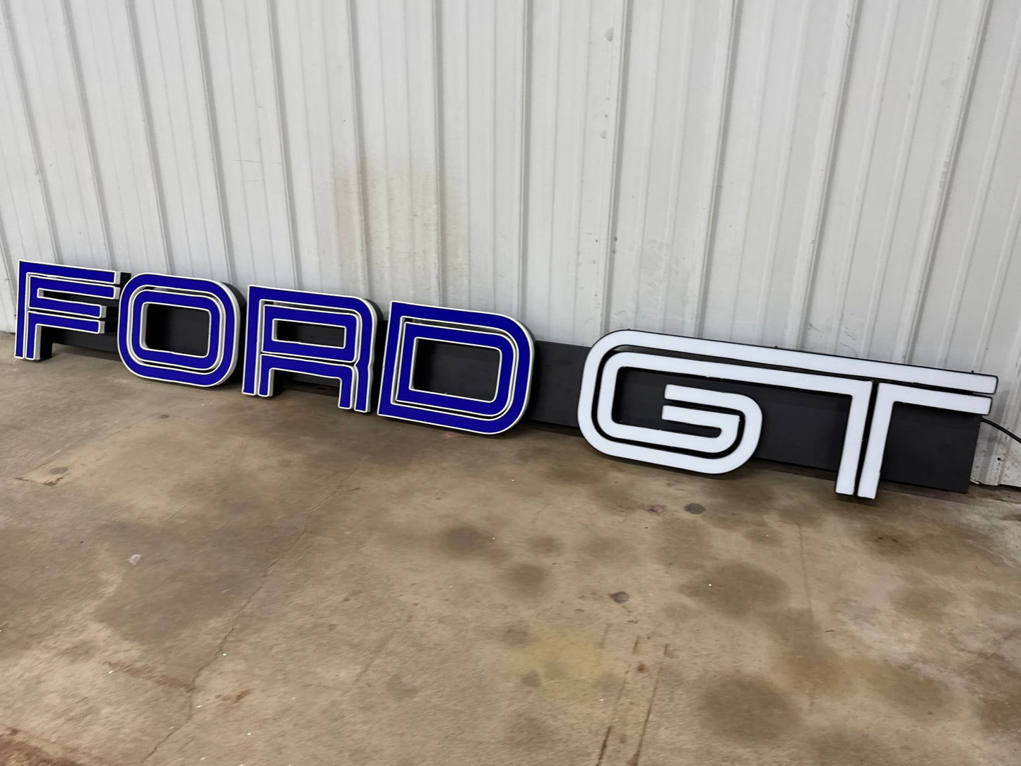 Ford GT Illuminated Sign #D43