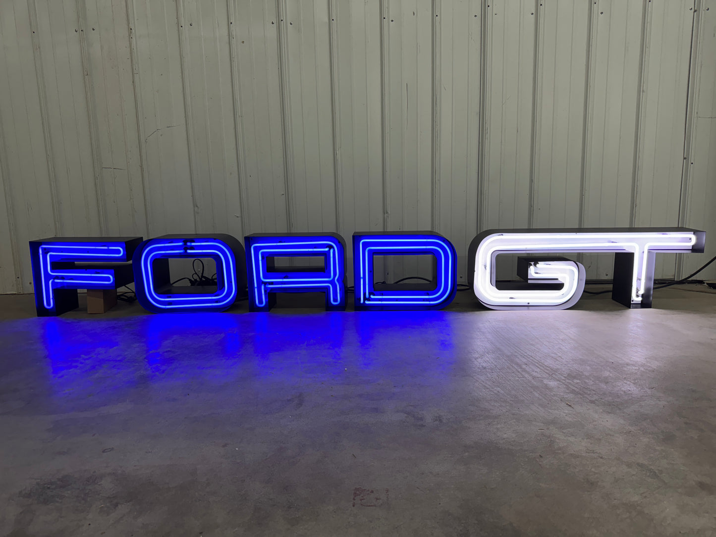 Ford GT Neon Sign #N154