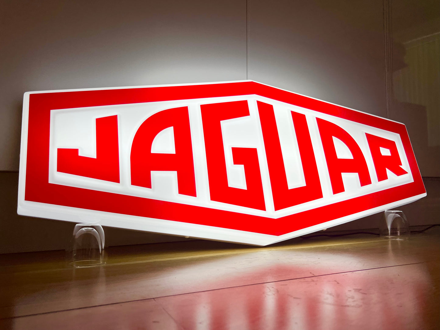 Jaguar Heritage Illuminated Logo Sign #B38