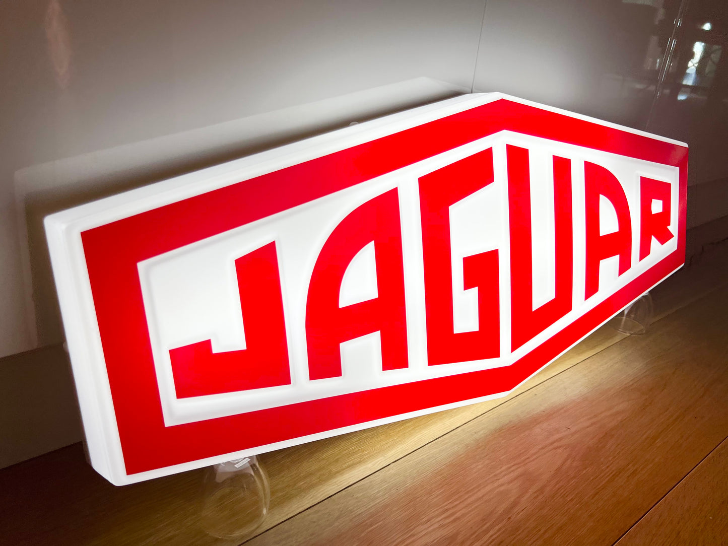 Jaguar Heritage Illuminated Logo Sign #B38