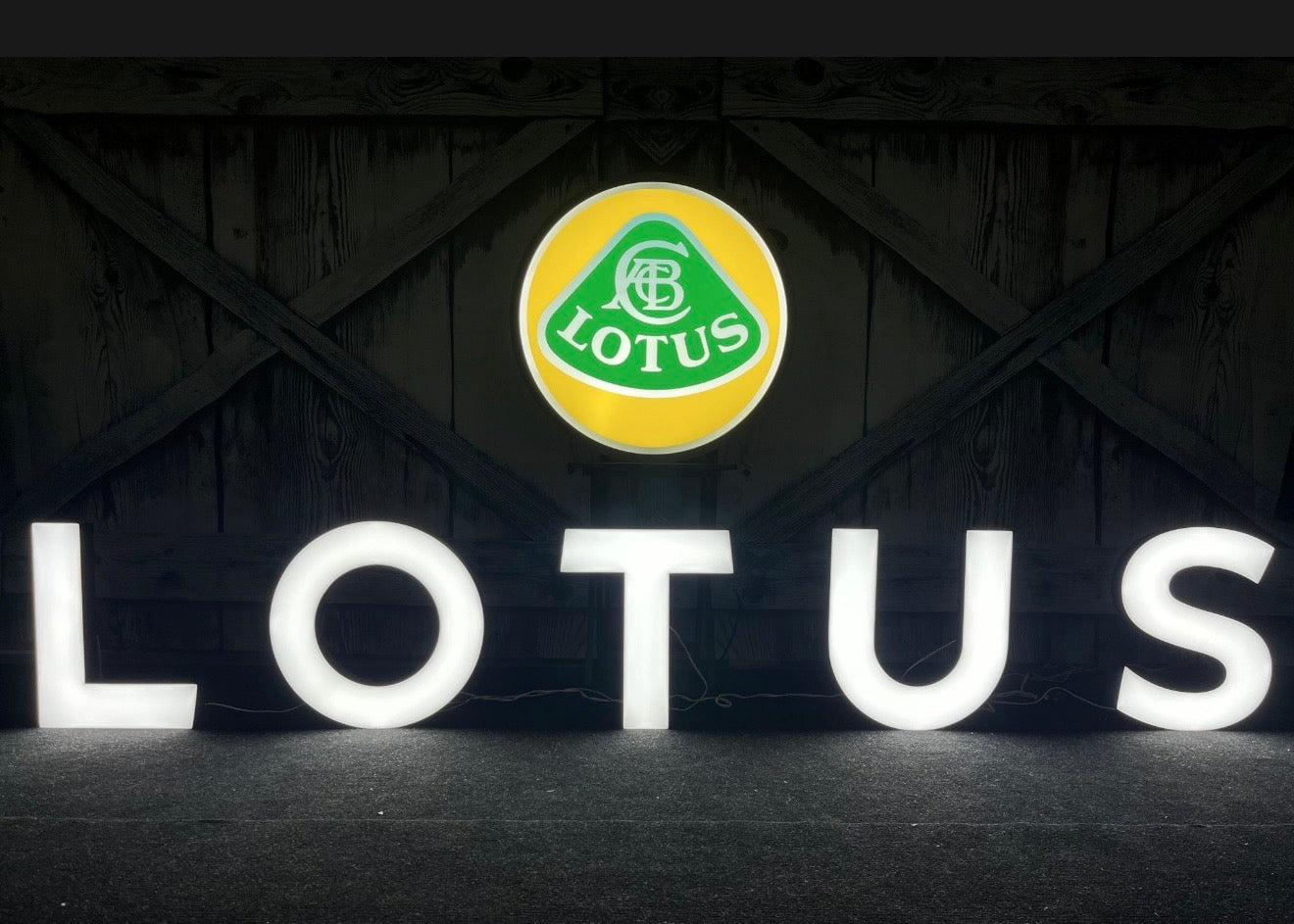 Lotus Illuminated Logo Sign #D51