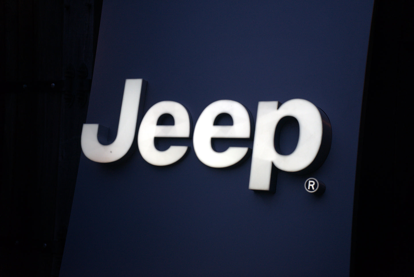 Jeep Dealership Illuminated Logo Sign #D48